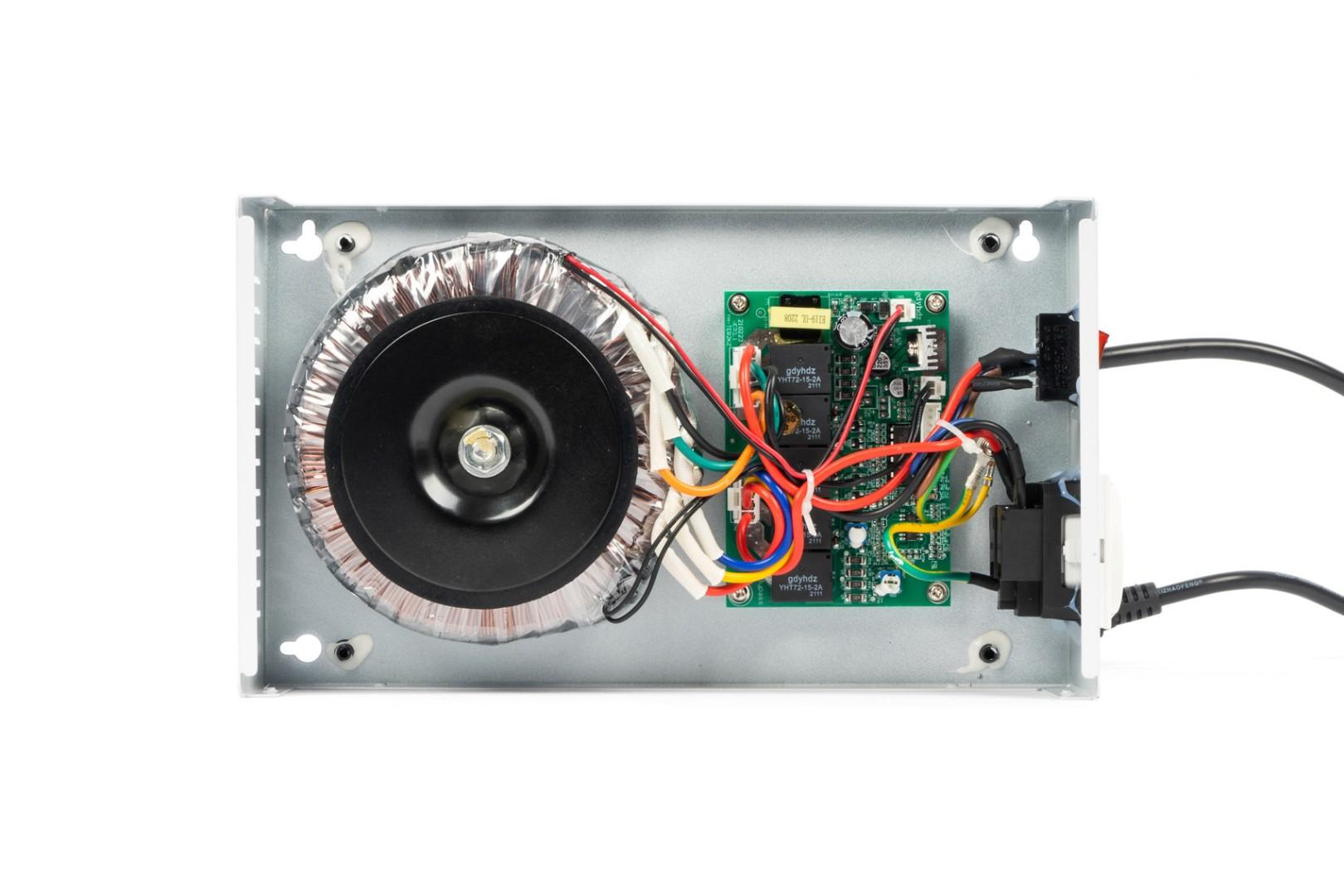 Стабилизатор напряжения RAPAN ST-2000