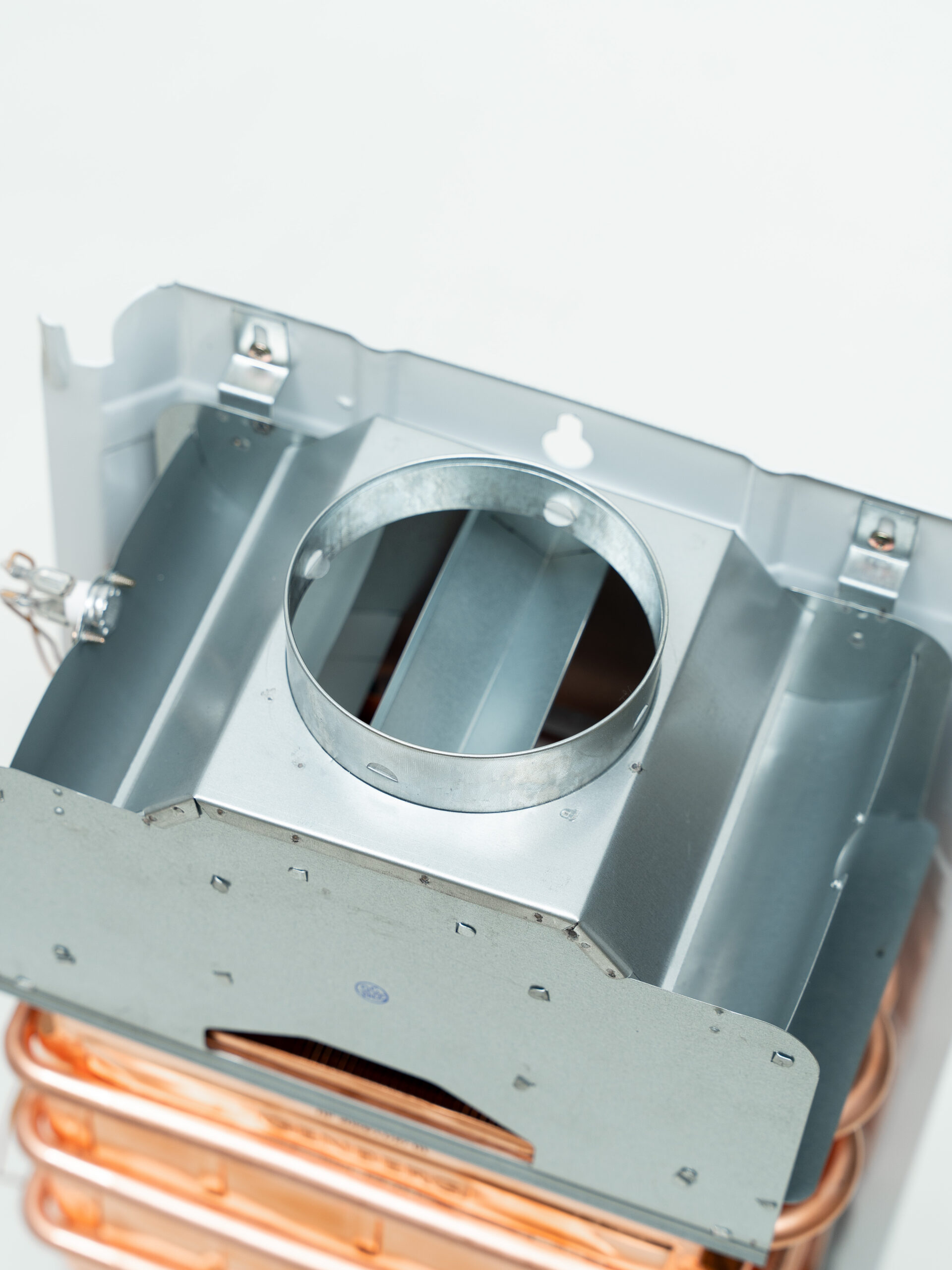 Газовая колонка GENBERG 510.01 PIEZO 10 л. Белая